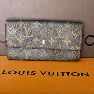 Vintage Louis Vuitton Wallet in Monogram Canvas